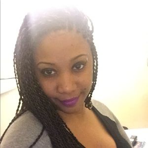 Meet your Posher, Juana